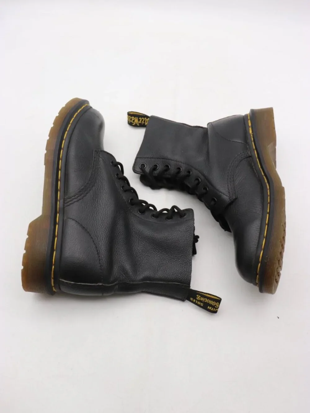 Doc Dr. Martens Pascal 1460 Women's 7 Black Soft Pebbled Leather 8-Eye Combat